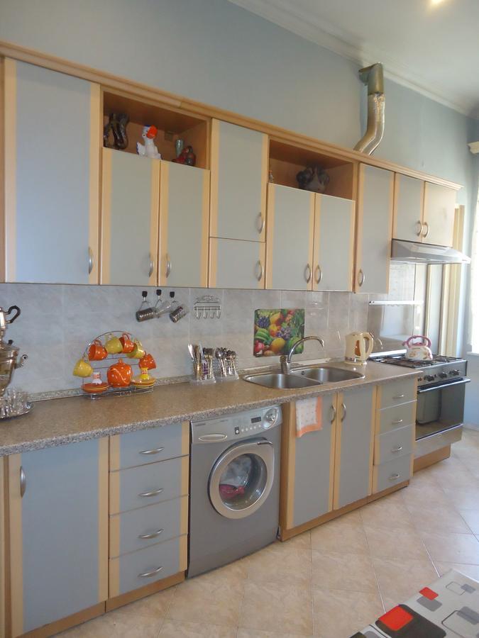 Albatros Bed & Breakfast Тбилиси Екстериор снимка