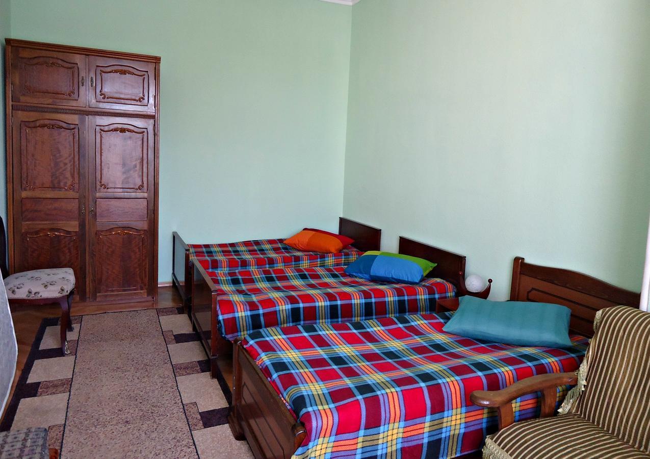 Albatros Bed & Breakfast Тбилиси Екстериор снимка