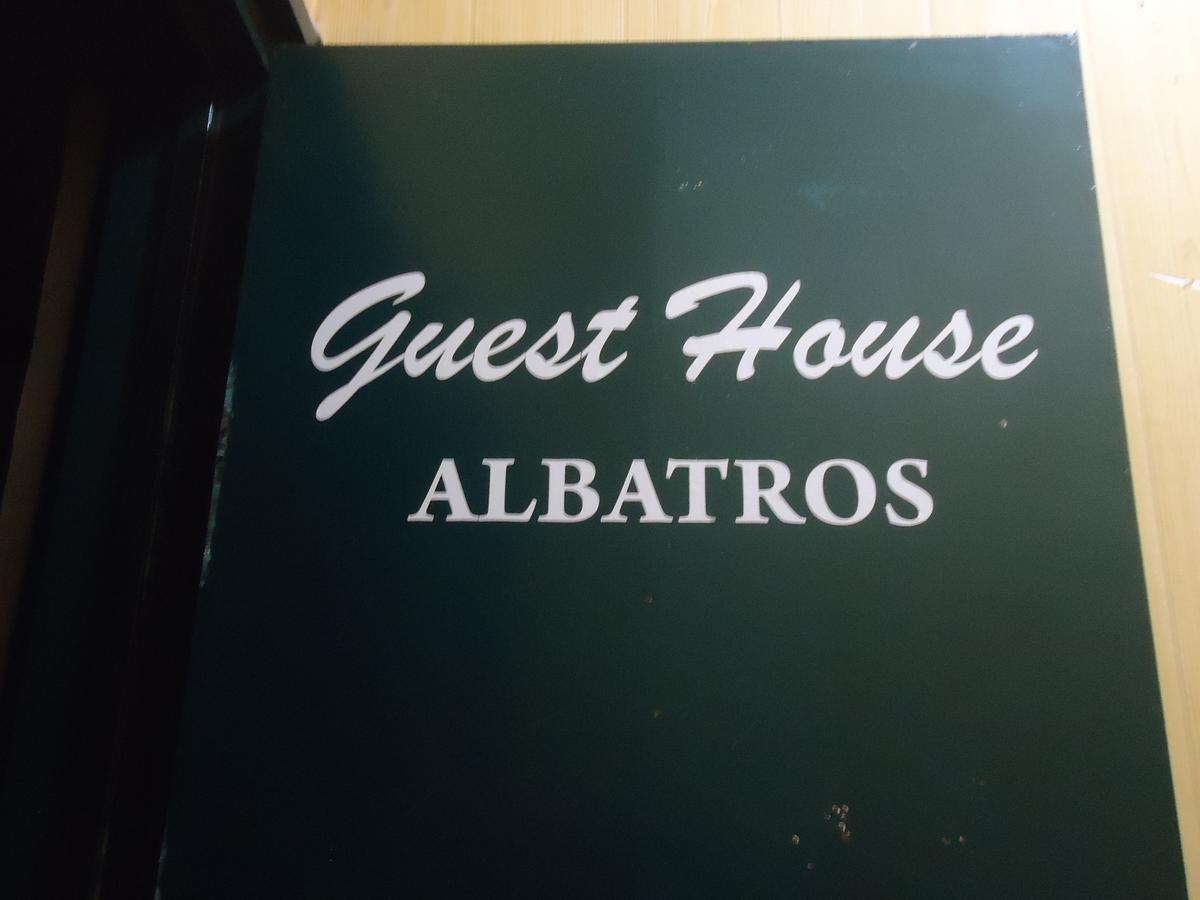 Albatros Bed & Breakfast Тбилиси Екстериор снимка